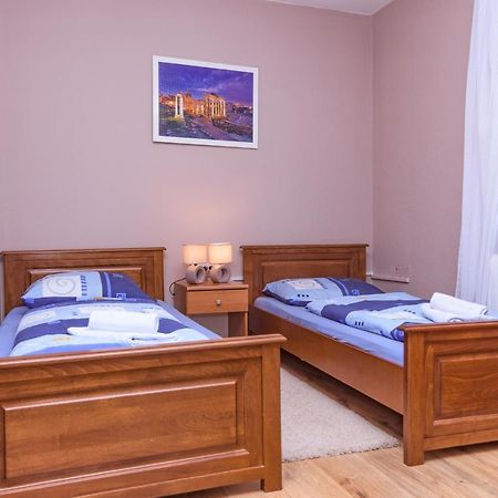 Villa Dijana Gracac  Екстер'єр фото