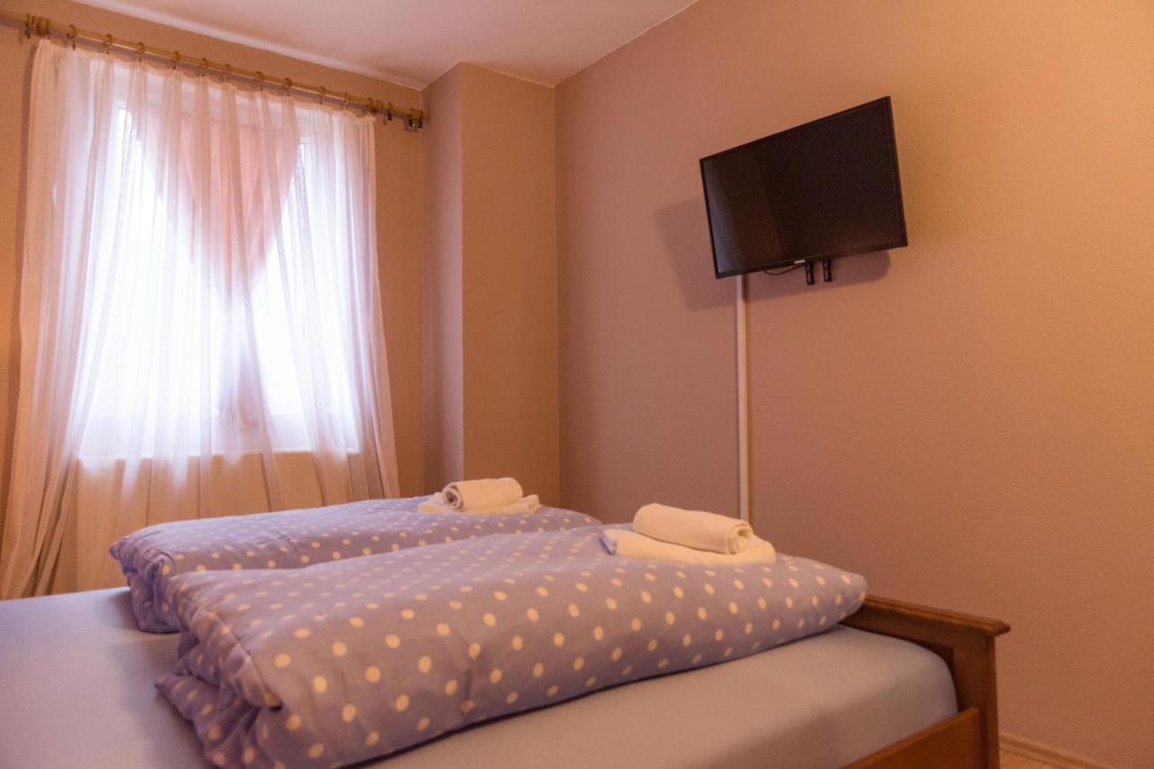 Villa Dijana Gracac  Екстер'єр фото
